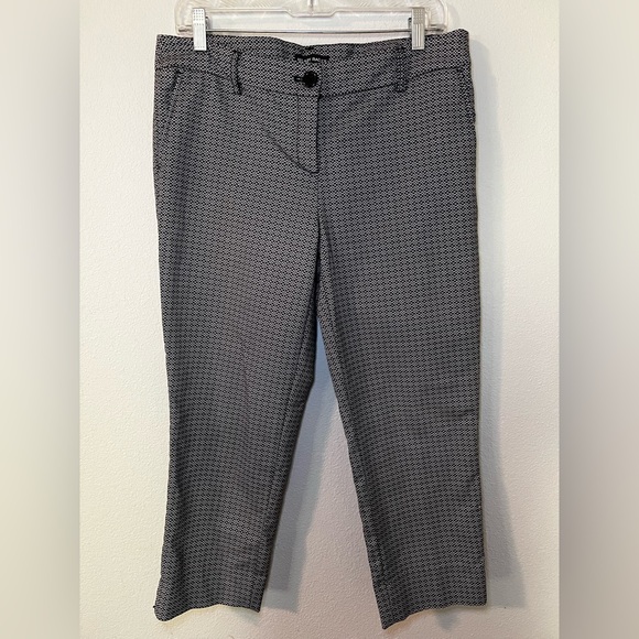 Hilary Radley Womens Capri Pants Size 8 Black and White Stretch Spring Career - Picture 1 of 4